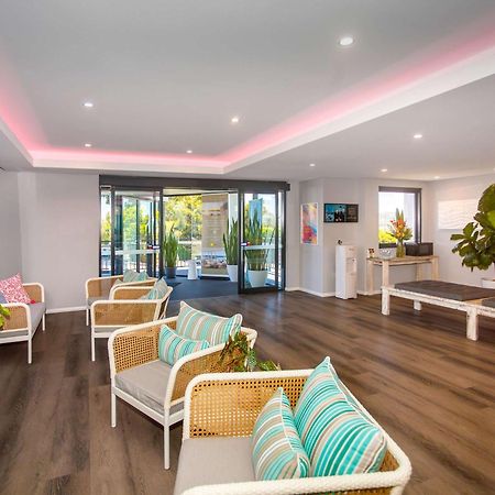 Отель Ibis Styles The Зе-Энтранс Экстерьер фото