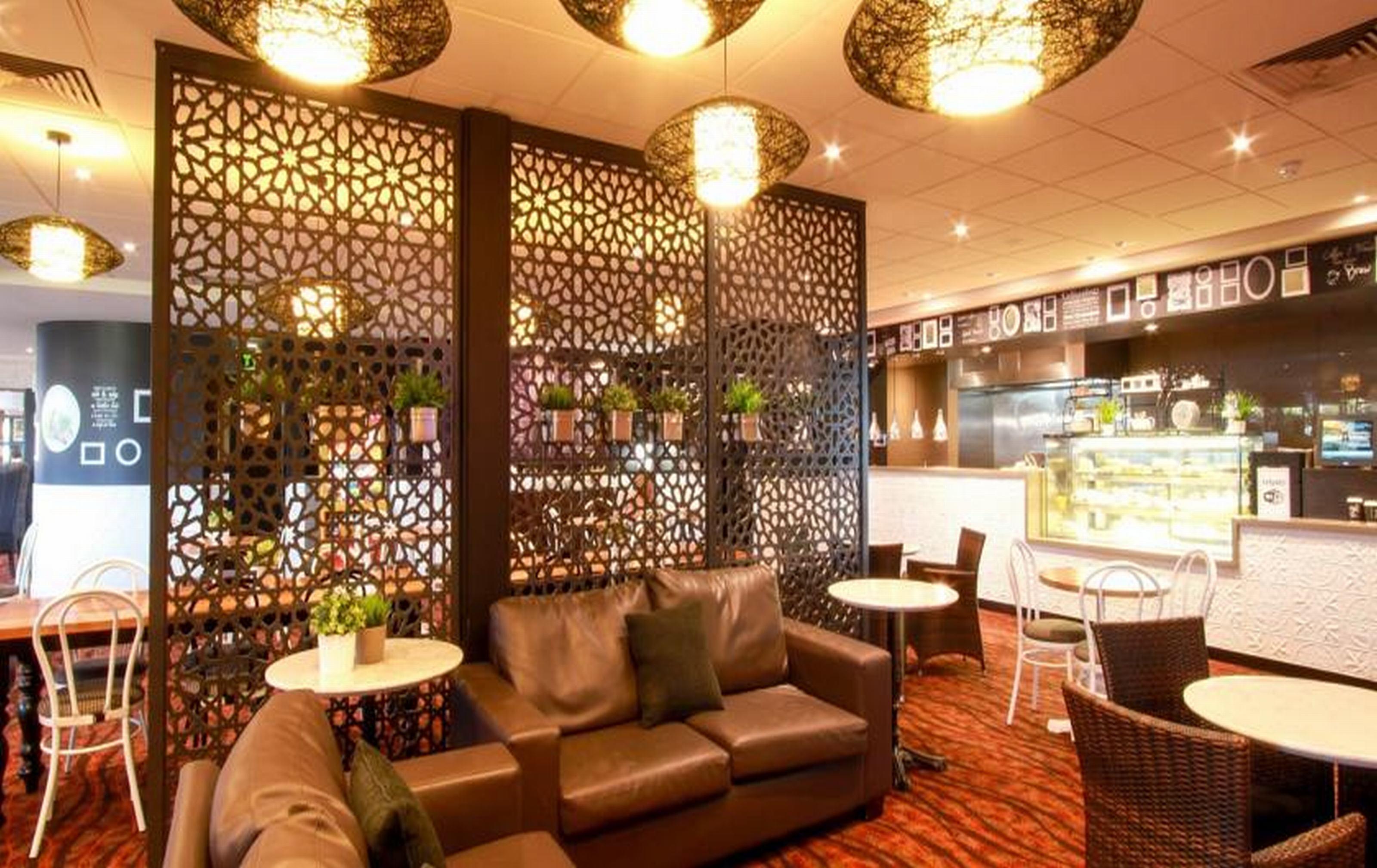 Отель Ibis Styles The Зе-Энтранс Экстерьер фото