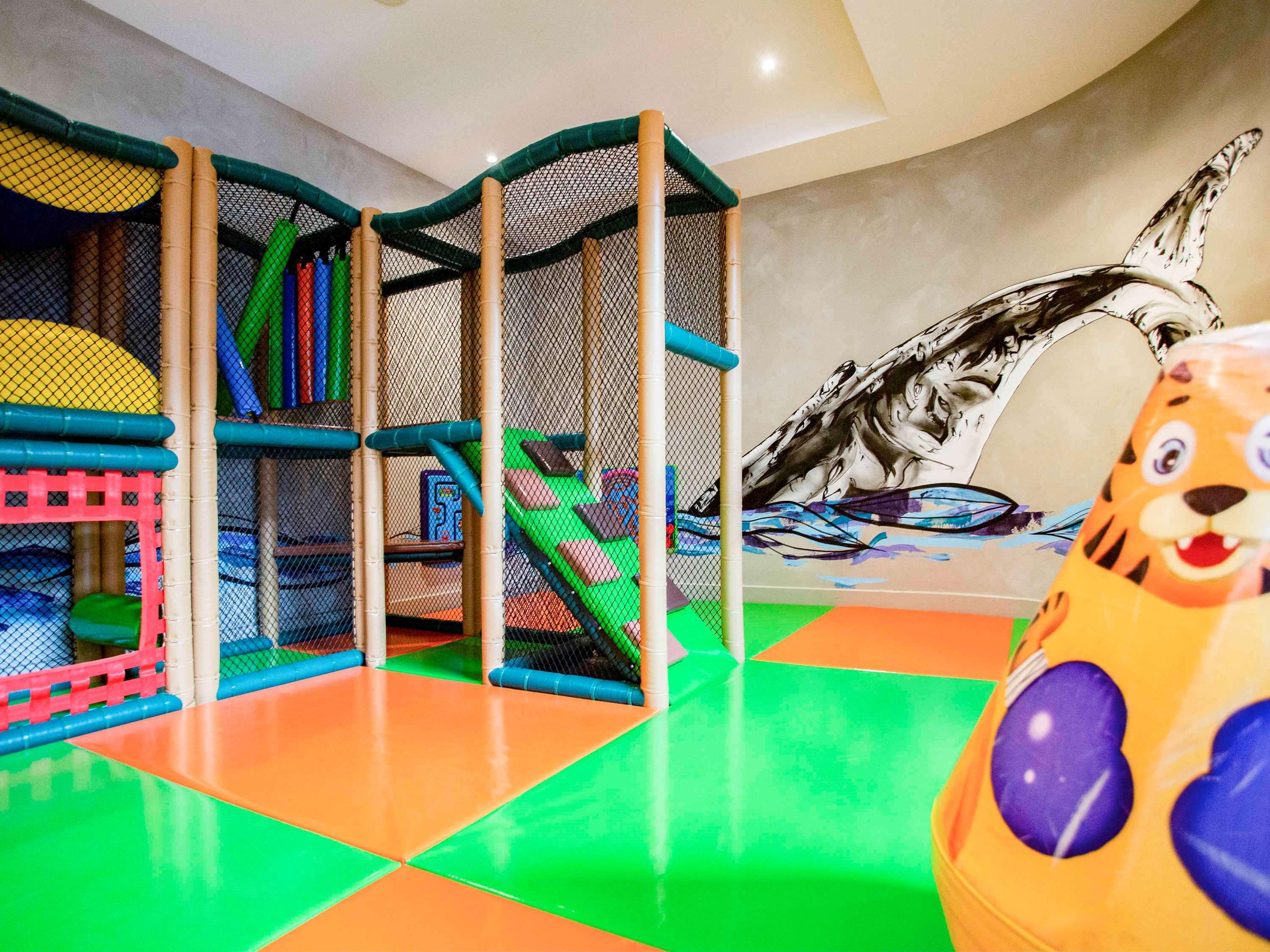 Отель Ibis Styles The Зе-Энтранс Экстерьер фото