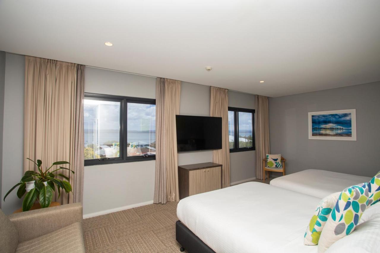 Отель Ibis Styles The Зе-Энтранс Экстерьер фото