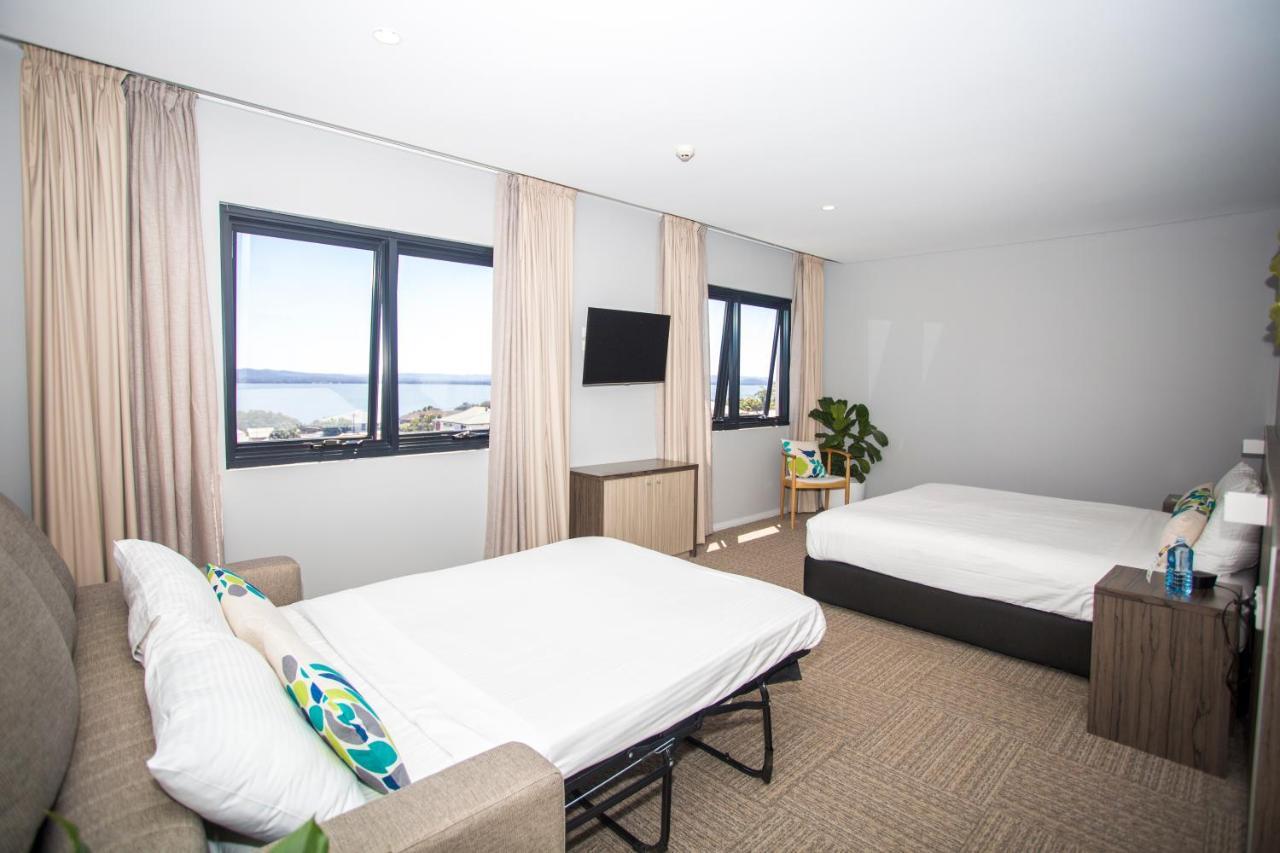 Отель Ibis Styles The Зе-Энтранс Экстерьер фото